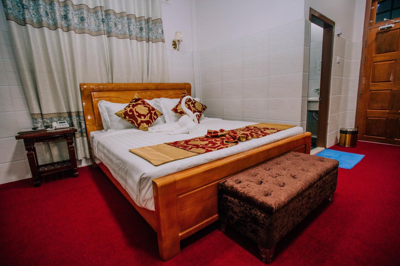 Amber Palace Hotel Myitkyinā Eksteriør billede